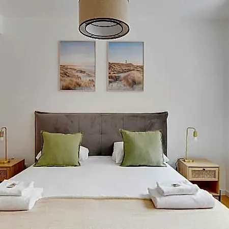 Hotel Charming Duplex -4br/8p- 4*